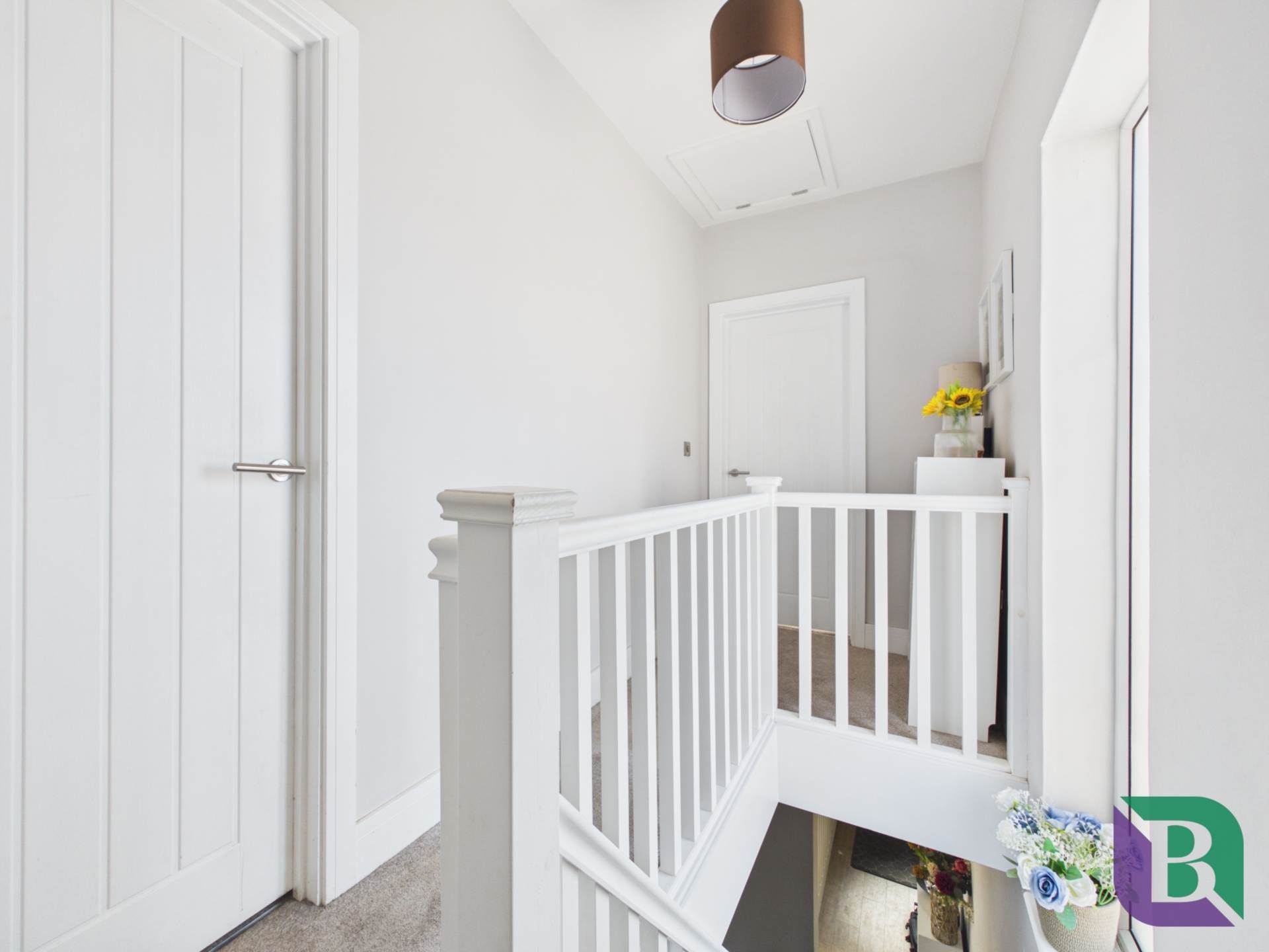 Russell Street, Woburn Sands, Image 14
