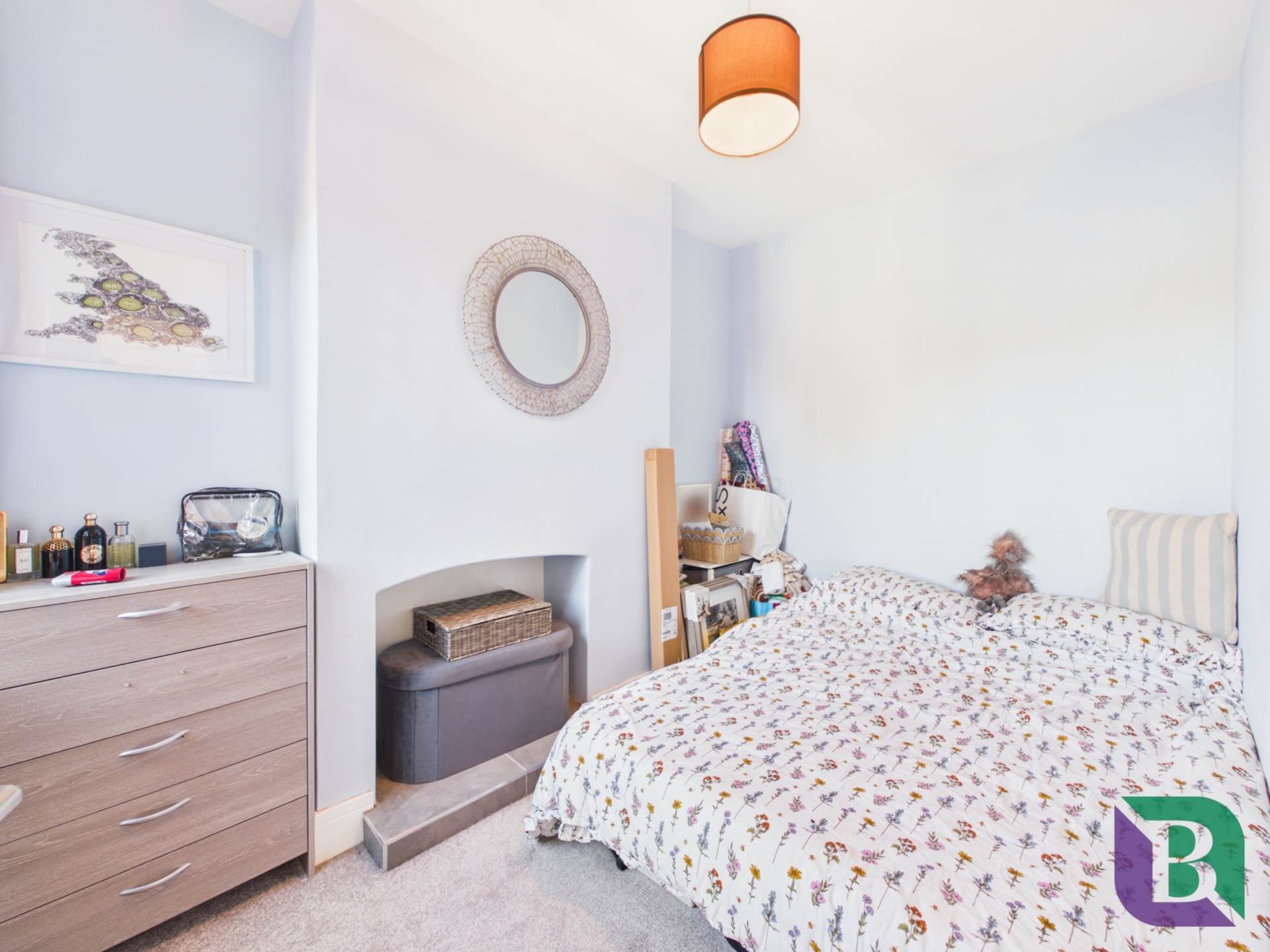 Russell Street, Woburn Sands, Image 16