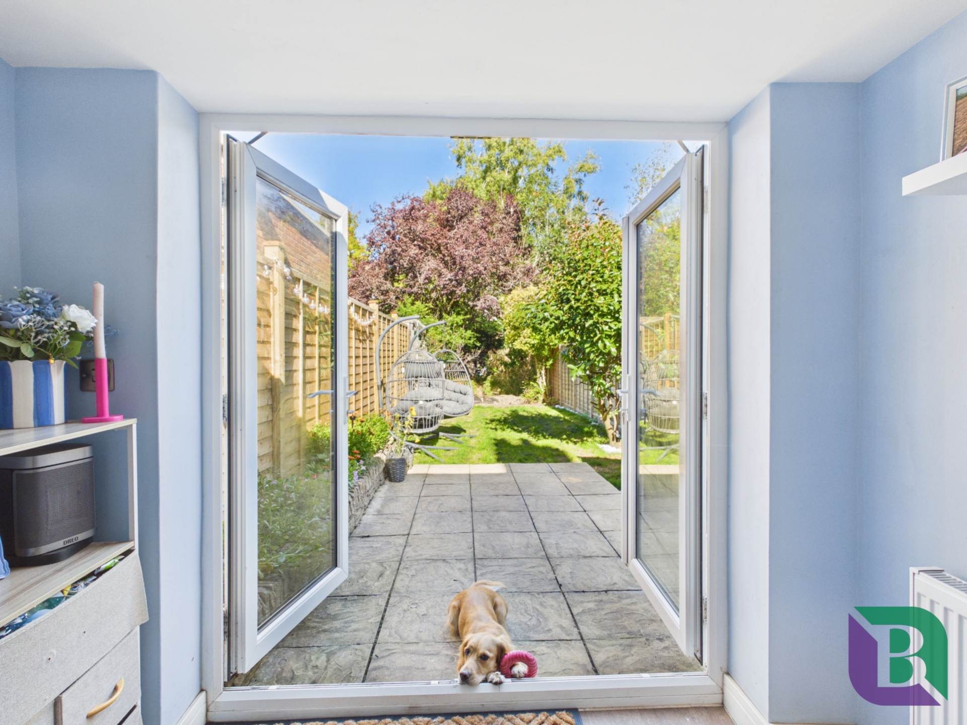 Russell Street, Woburn Sands, Image 7