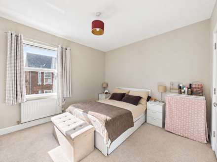 Russell Street, Woburn Sands, Image 12