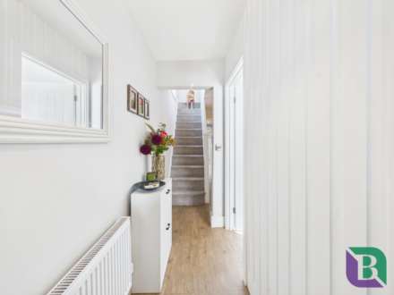 Russell Street, Woburn Sands, Image 5