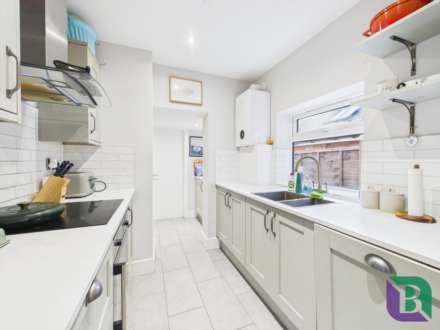 Russell Street, Woburn Sands, Image 9
