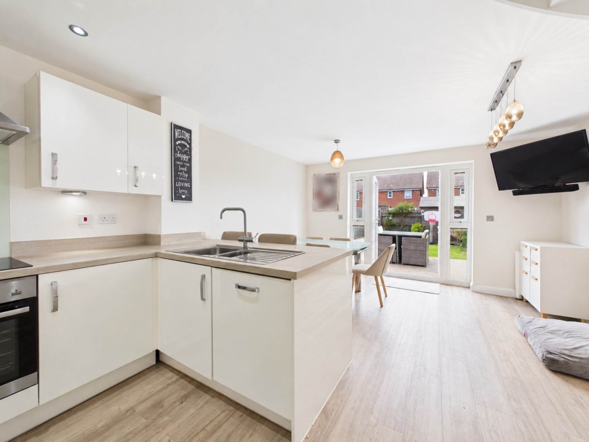 Kitchener Drive, Eaton Leys, Image 2