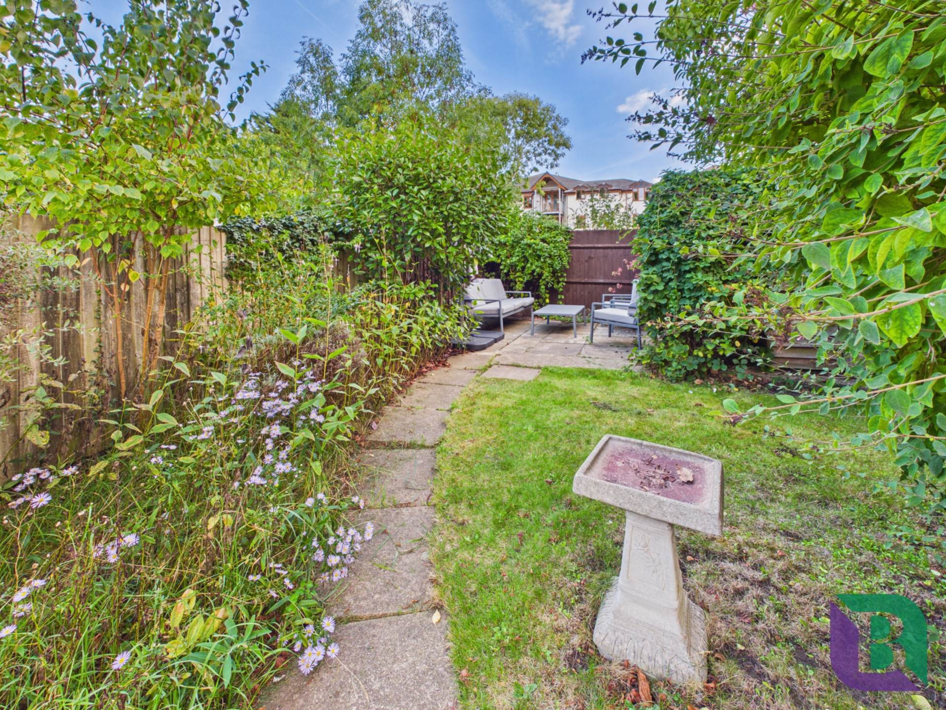 Russell Street, Woburn Sands, Image 15