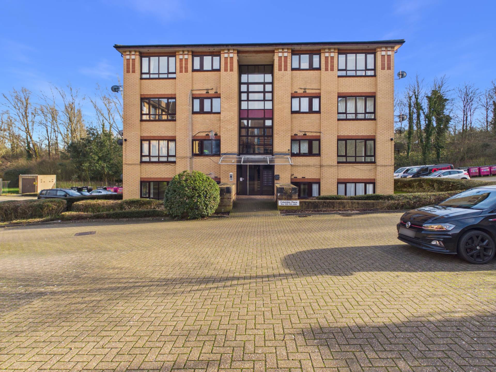 Columbia Place, Campbell Park, Image 1