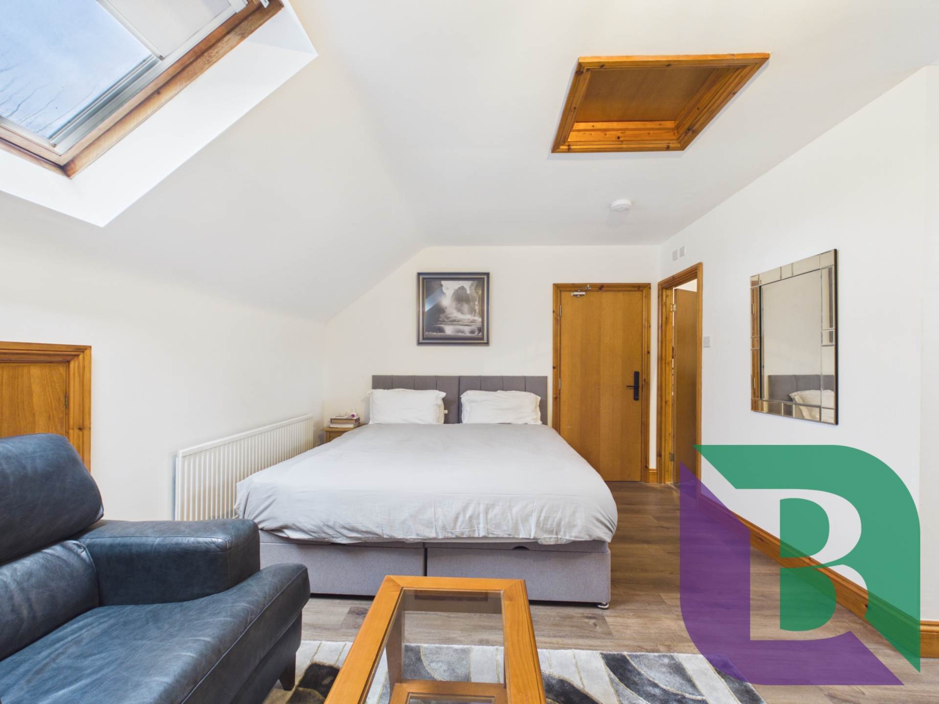 Krypton Close, Shenley Lodge, Image 4
