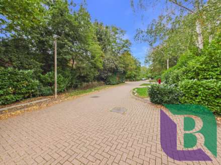 Krypton Close, Shenley Lodge, Image 14