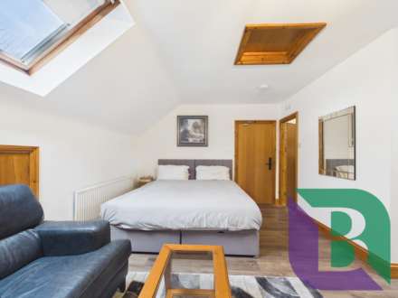 Krypton Close, Shenley Lodge, Image 4