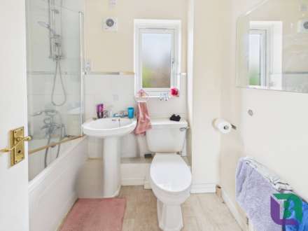 Chantry Close, Woburn Sands, Image 17