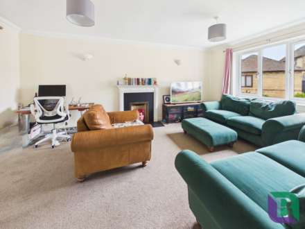 Chantry Close, Woburn Sands, Image 8