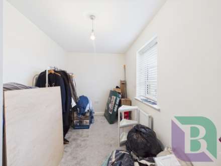 Cranwell Crescent, Eaton Leys, Image 17