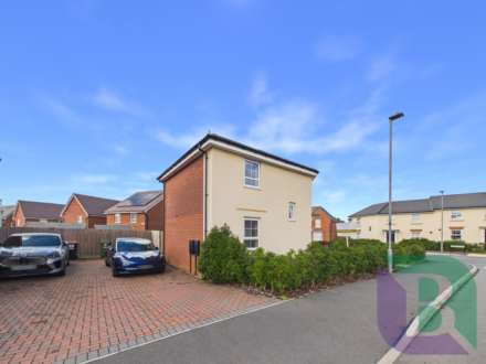Cranwell Crescent, Eaton Leys, Image 2