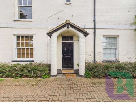 Vicarage Court, Hanslope, Image 12