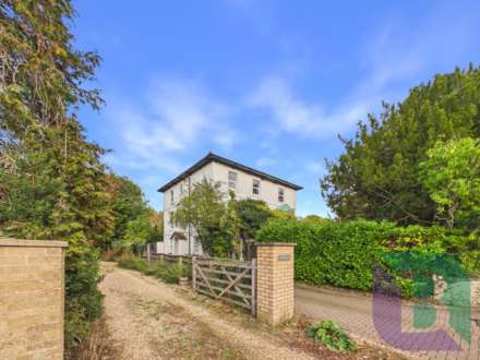 Vicarage Court, Hanslope, Image 14