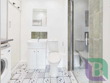 Vicarage Court, Hanslope, Image 5