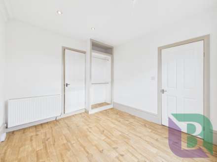 Vicarage Court, Hanslope, Image 7