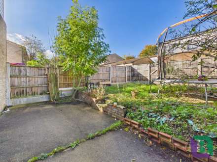 Broomfield, Stacey Bushes, Image 12