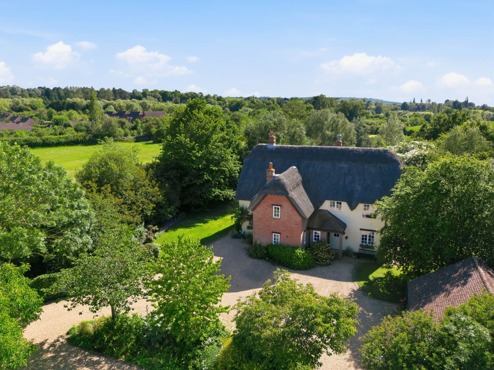 Salford Road, Aspley Guise, Image 1