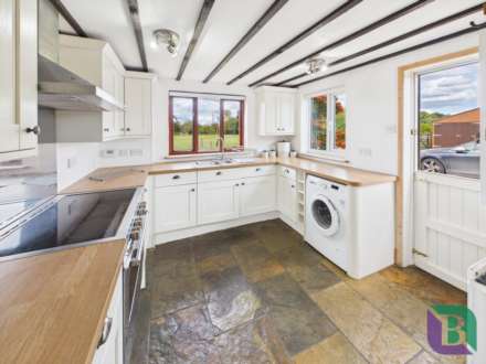 The Hoo Coach House, Cranfield Road, Wootton Green, Image 2