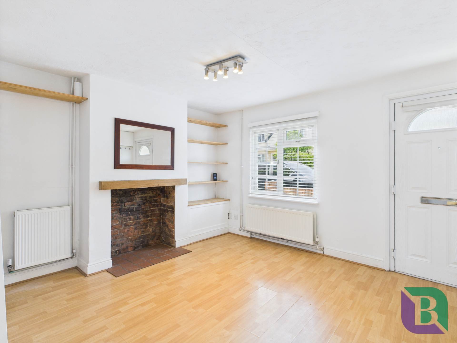Wood Street, Woburn Sands, Image 2