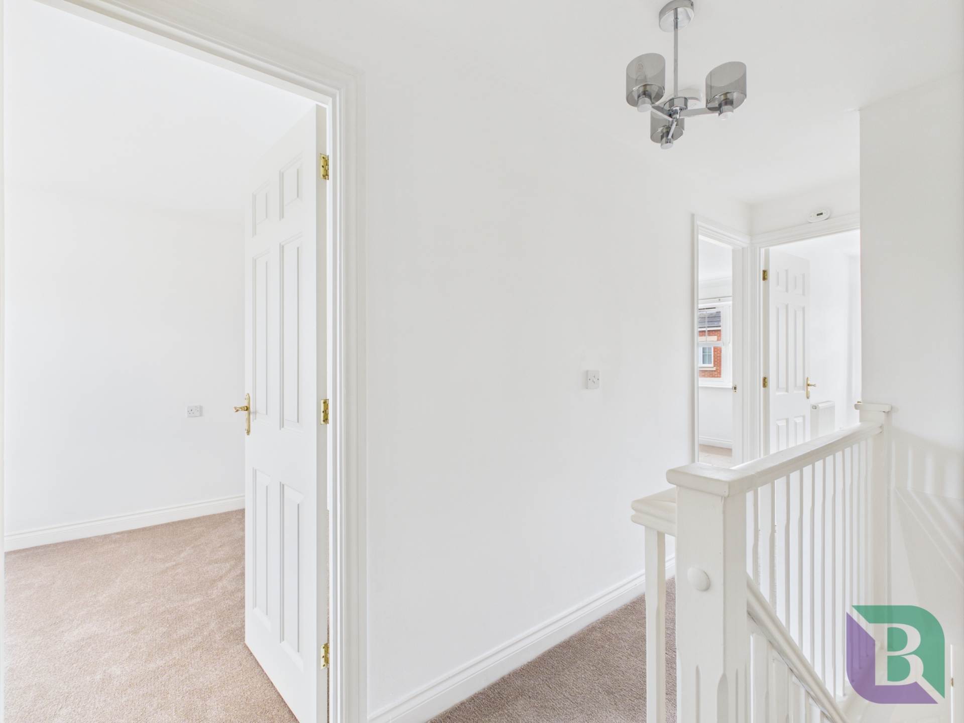 Turnpike Court, Woburn Sands, Image 7