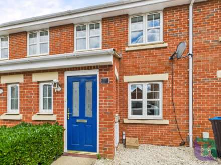 Turnpike Court, Woburn Sands, Image 1