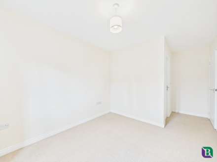 Fletton Dell, Woburn Sands, Image 11