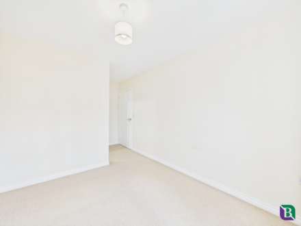 Fletton Dell, Woburn Sands, Image 8