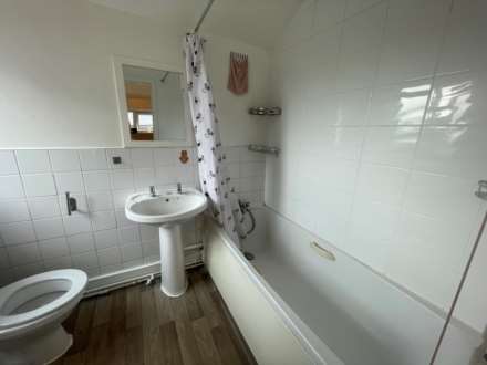 High Street, Woburn Sands, MK17, Image 4
