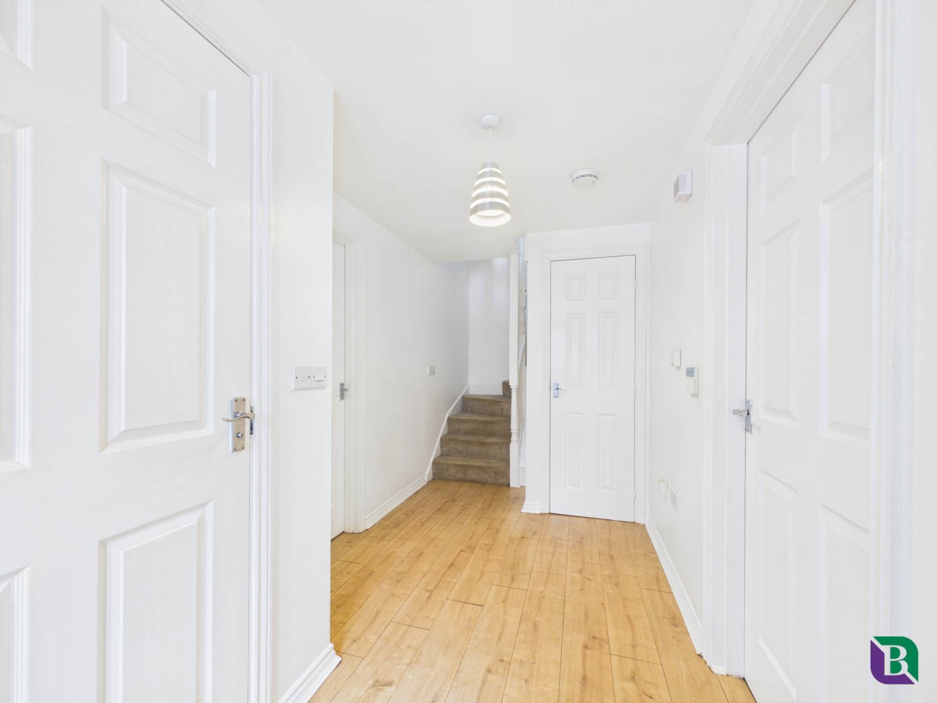 Cable Crescent, Woburn Sands, Image 2