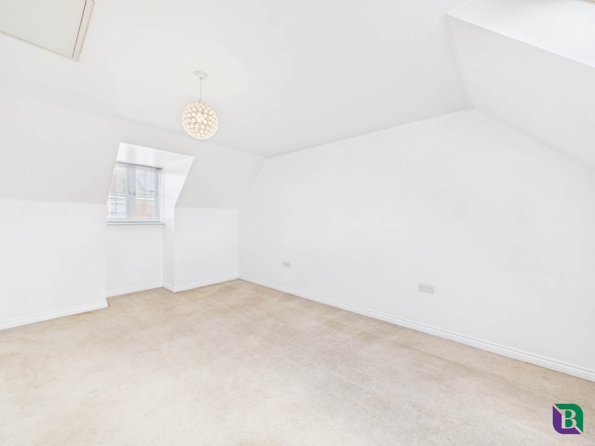 Cable Crescent, Woburn Sands, Image 20