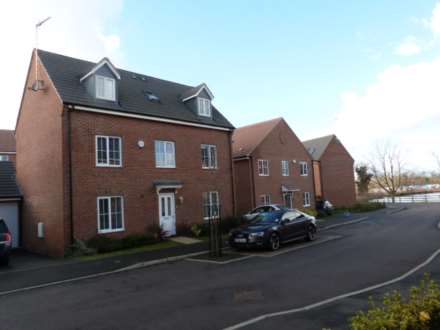 Property For Rent Cable Crescent, Woburn Sands, Milton Keynes