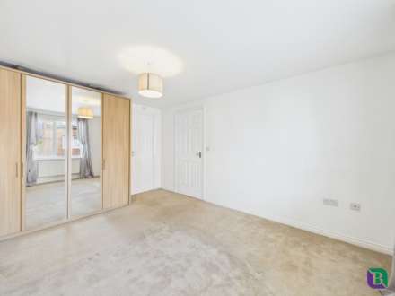 Cable Crescent, Woburn Sands, Image 15