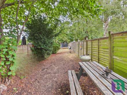 Chapel Street, Woburn Sands, Image 12