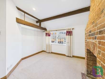 Rawlings Court, Woburn, Image 14