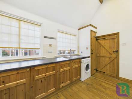 Rawlings Court, Woburn, Image 6