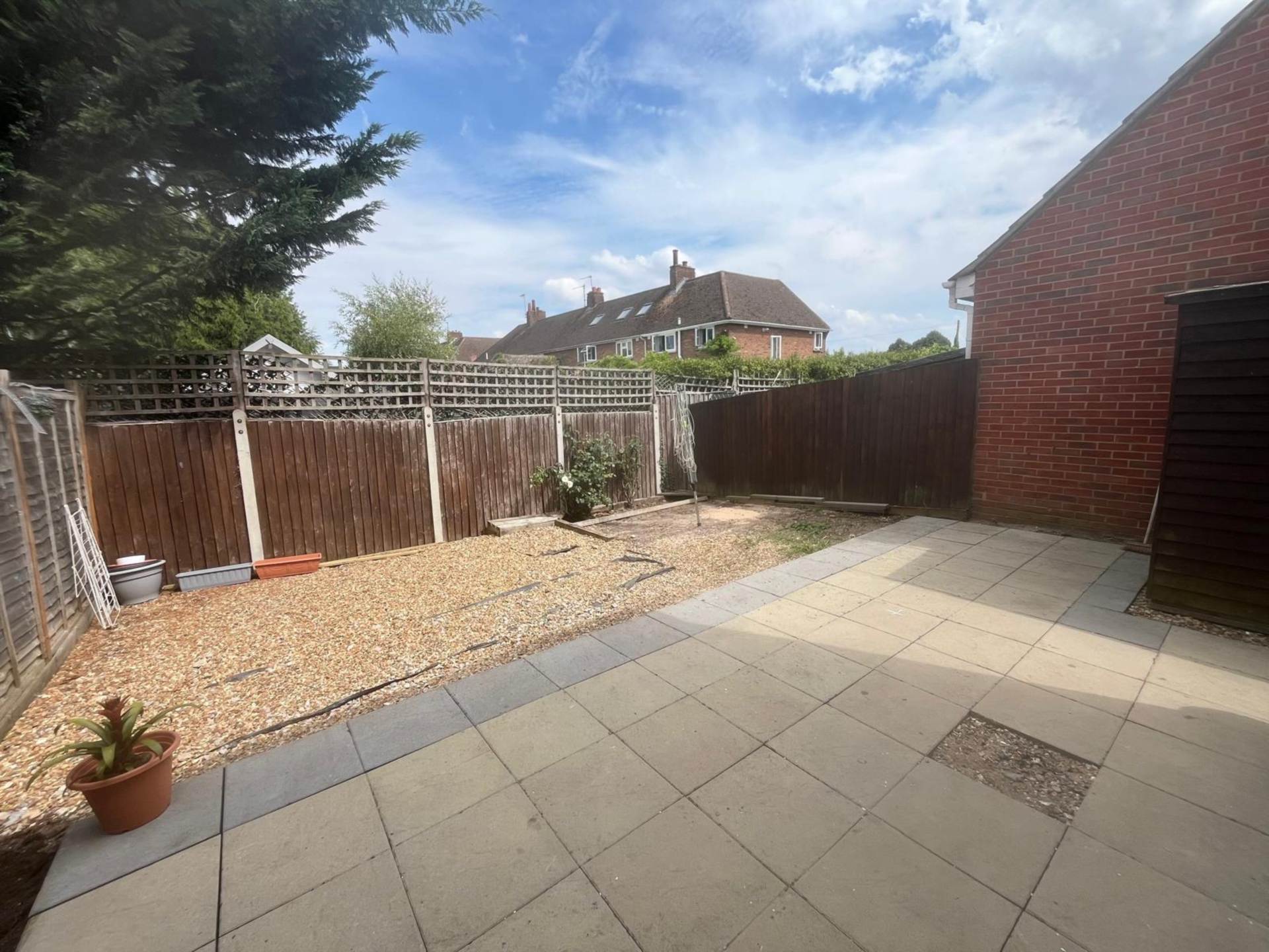 Turnpike Court, Woburn Sands, Image 7
