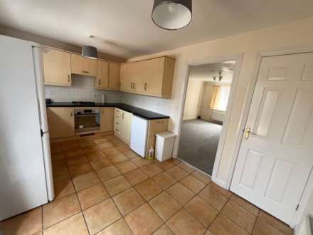 Turnpike Court, Woburn Sands, Image 5
