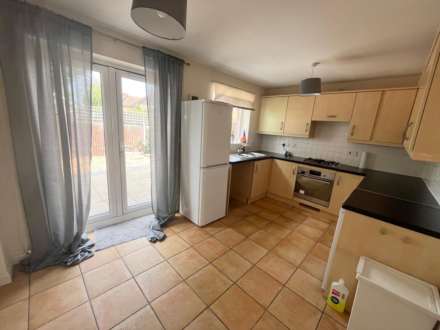 Turnpike Court, Woburn Sands, Image 6