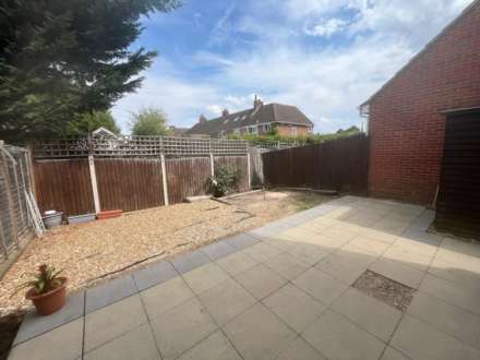 Turnpike Court, Woburn Sands, Image 7