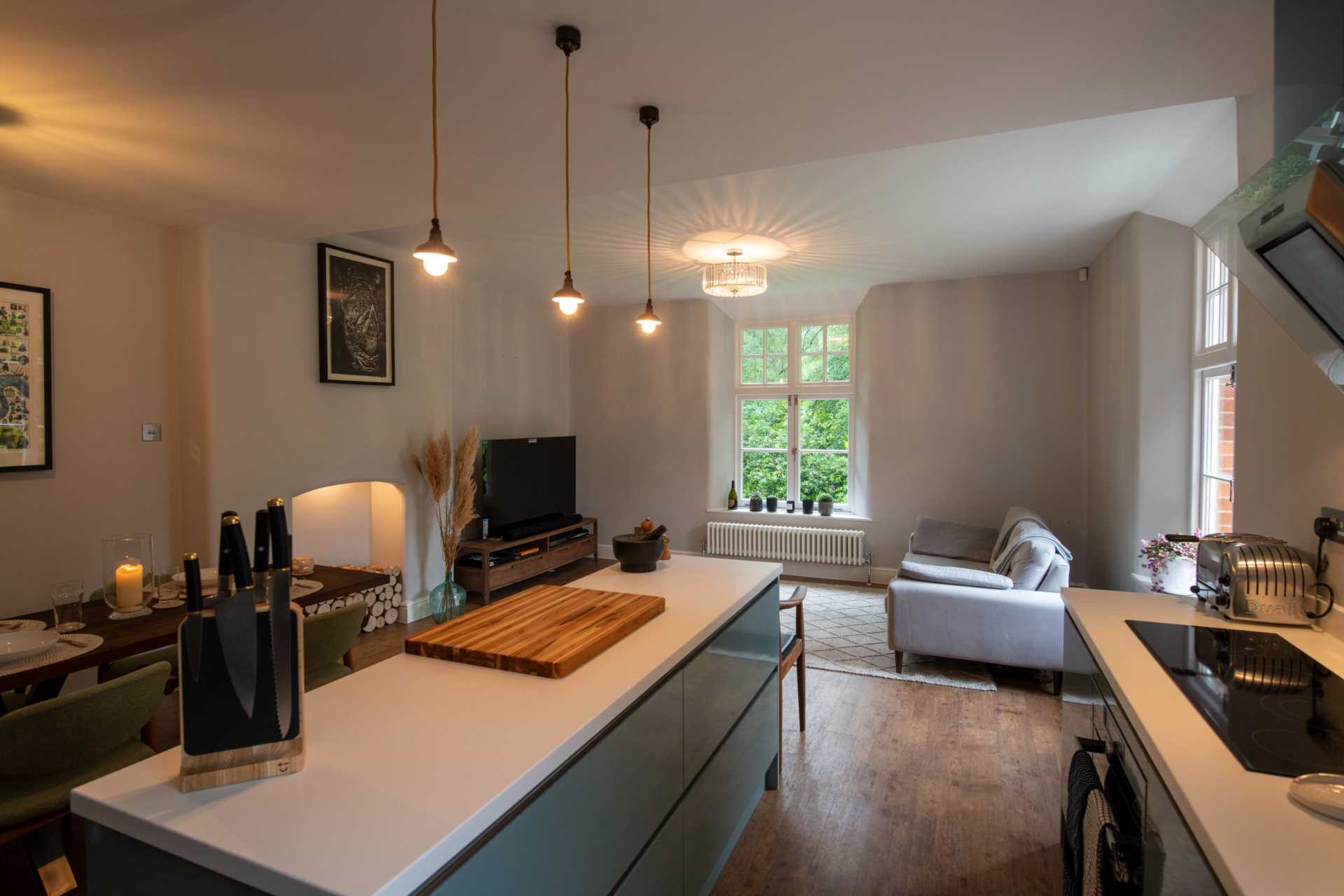 Daneswood, Aspley Heath, Image 4