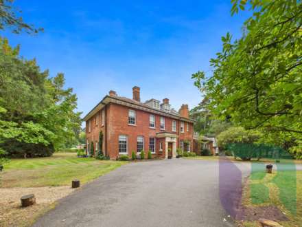 2 Bedroom Apartment, Daneswood, Aspley Heath