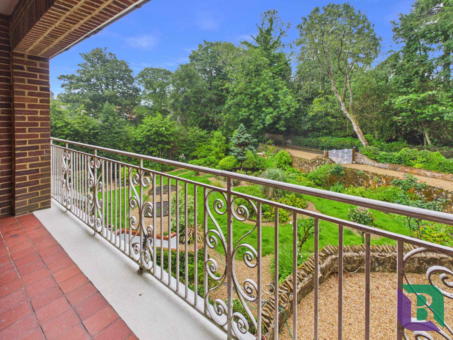 Silverbirches Lane, Aspley Heath, Image 8