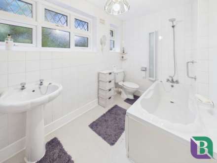 Silverbirches Lane, Aspley Heath, Image 17