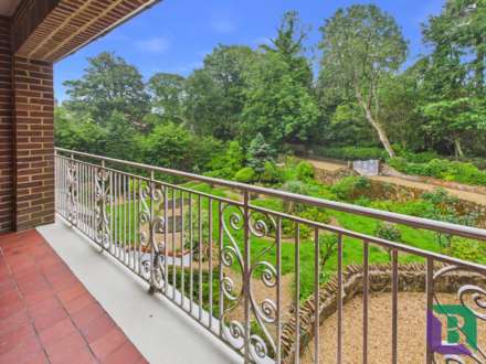 Silverbirches Lane, Aspley Heath, Image 8