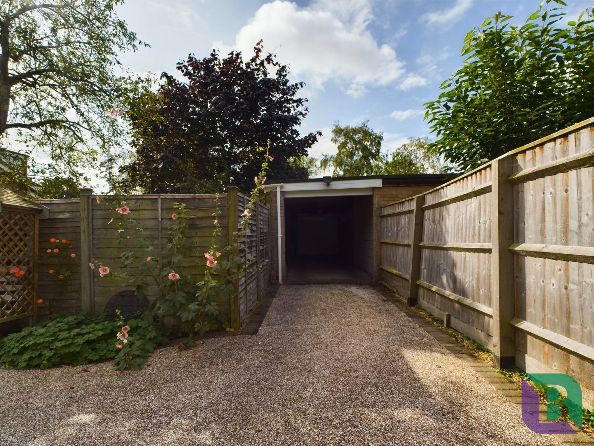 Foxton, Woughton Park, Image 20