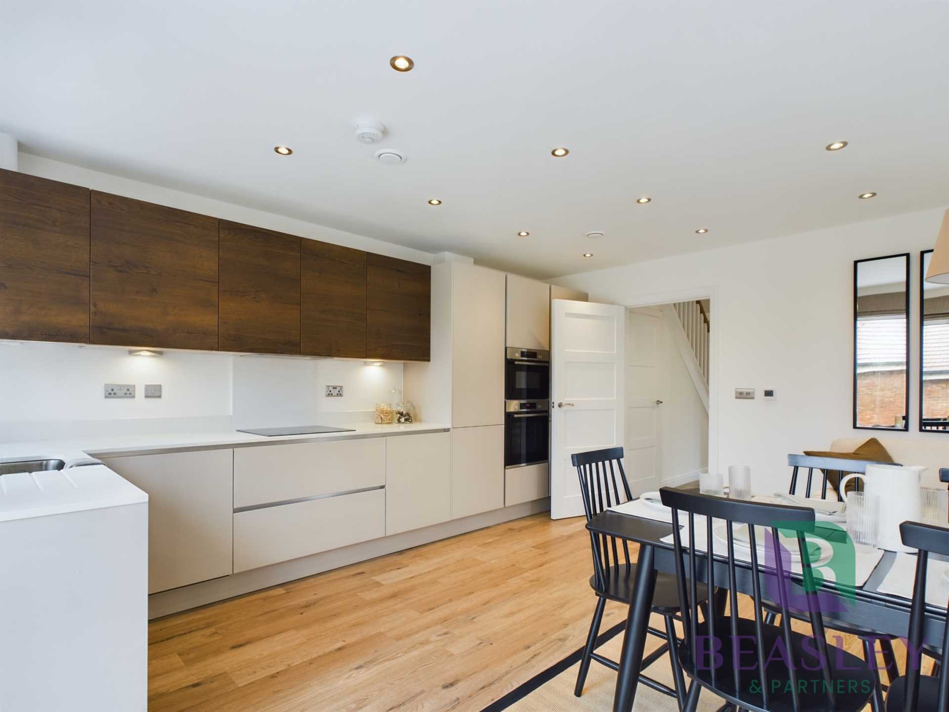 Station Road, Bow Brickhill, Milton Keynes, Image 5