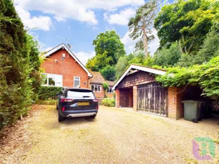 Hardwick Road, Woburn Sands, Image 1