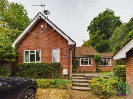 Hardwick Road, Woburn Sands, Image 21
