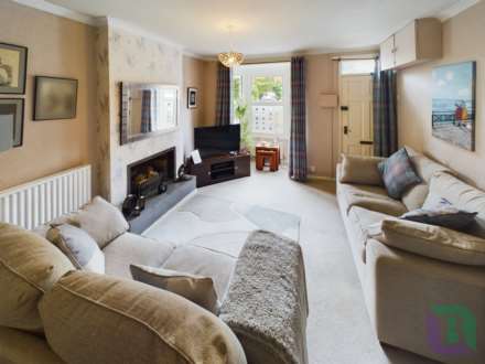 Chapel Street, Woburn Sands, Image 2